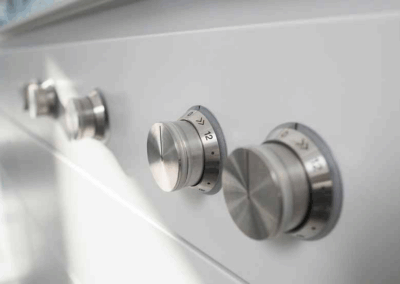 Referenzfoto - Shooting bulthaup - Edelstahl-Drehknaufe als athmosphärisches Detailfoto
